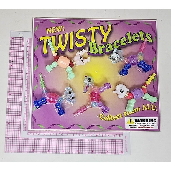 Vintage Vending Display Board Twisty Bracelets 0356 - Picture 1 of 2